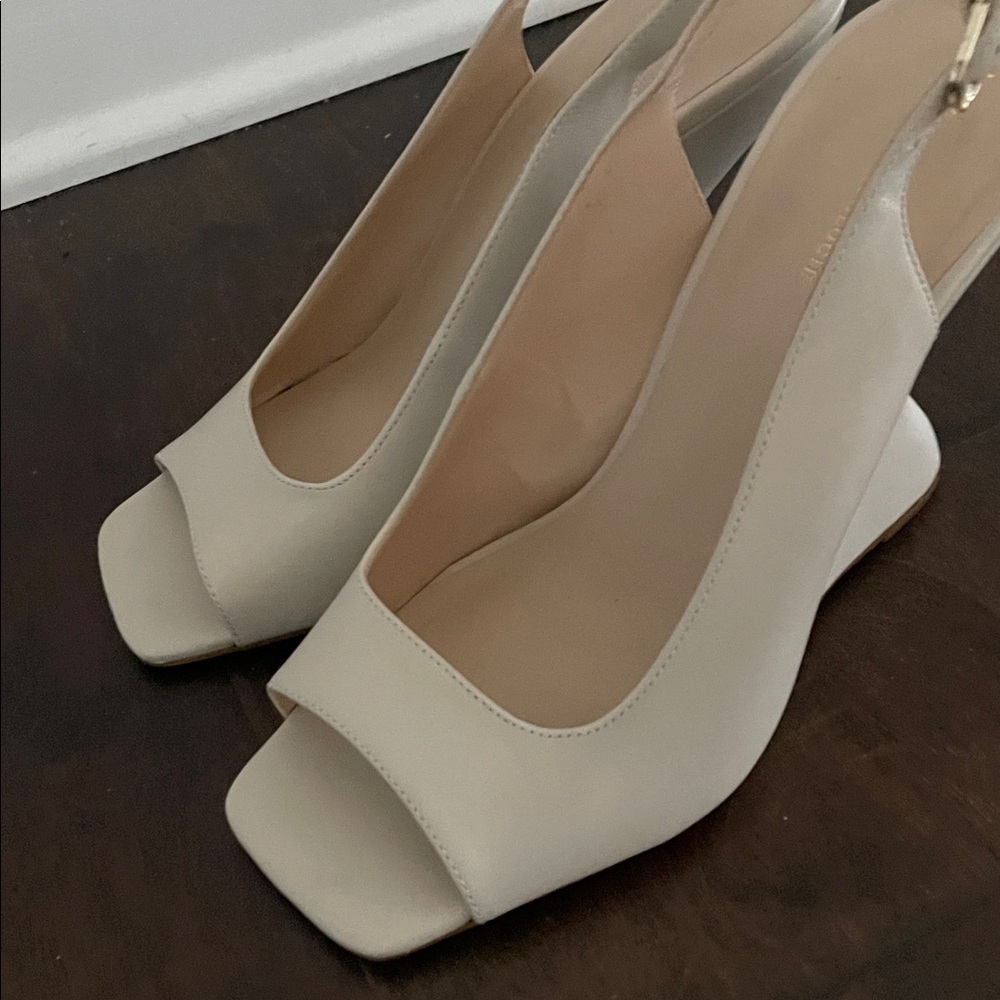 Anthropologie Curved Edge Slingback Heels Cream Size 9.5 - Picture 10 of 14